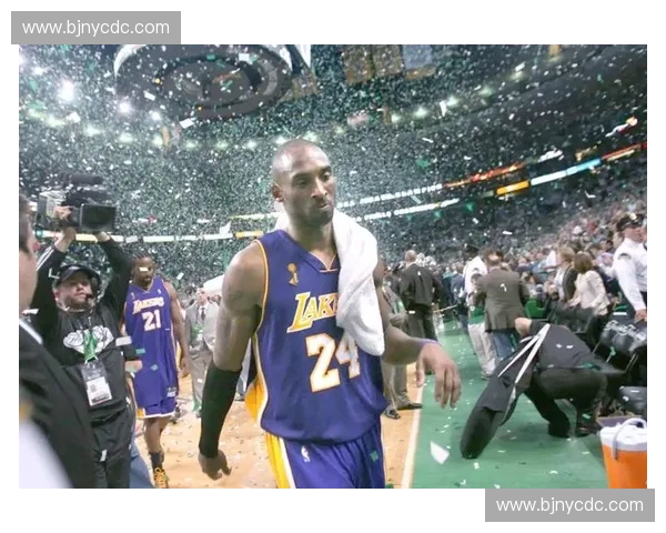 重温激情时刻全景回顾历年NBA总决赛巅峰对决精彩录像